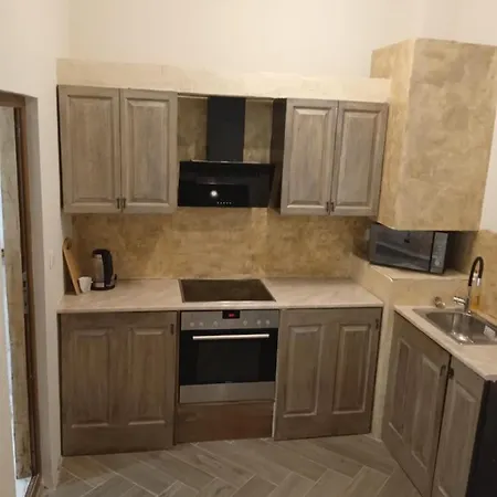 стефанов Apartament *