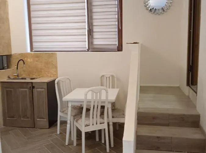 Lejlighed стефанов *